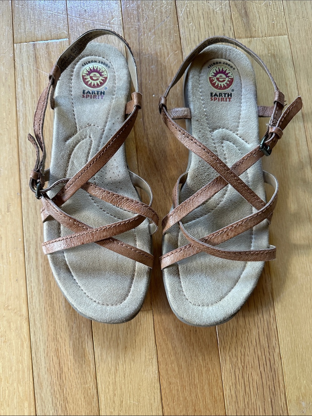 Earth Spirit Tan Crisscross Strappy Slingback Sandals Size 8 1/2